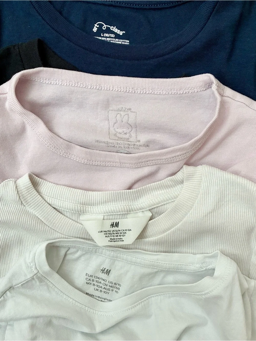 The Unbranded Brand girls tee
